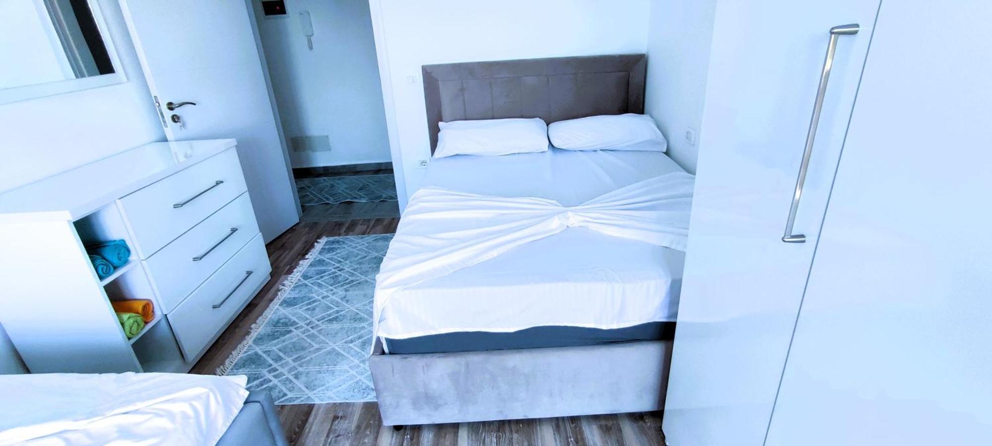 Sabi Apartment Golem Qerret 외부 사진