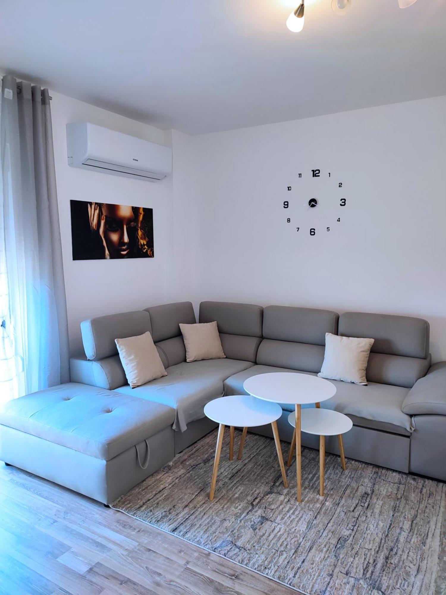 Sabi Apartment Golem Qerret 외부 사진