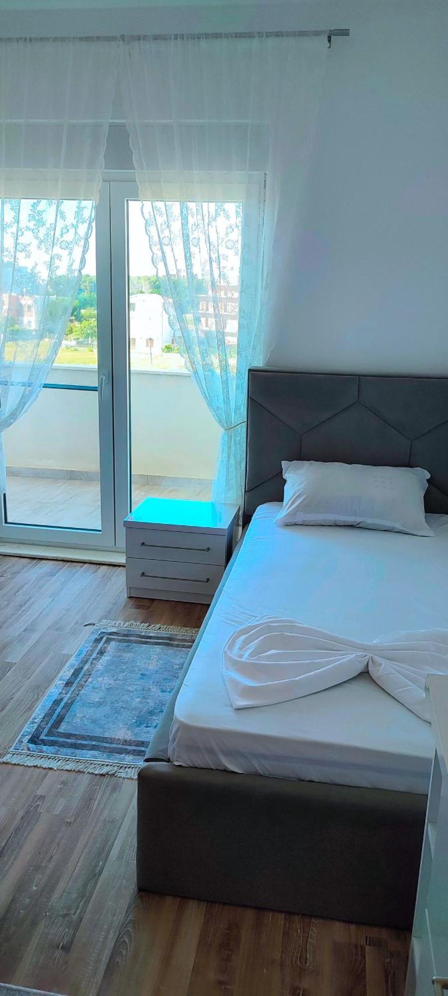 Sabi Apartment Golem Qerret 객실 사진
